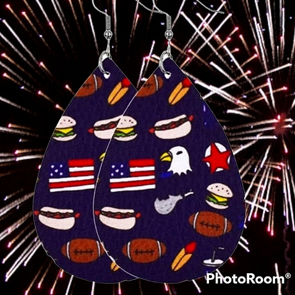 American print leather teardrop earrings with silver hooks & rubber backs. - Picture 1 of 3